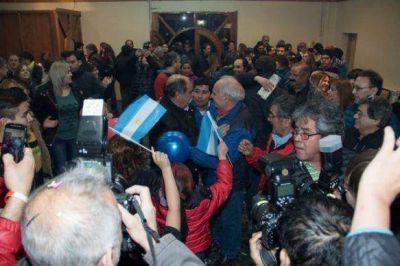 Roquel: :�Este d�a empieza un camino diferente para todos y cada uno de los santacruce�os�