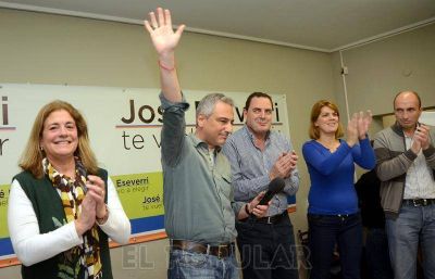 Eseverri gan� y asegur� que continuar� m�s all� de diciembre