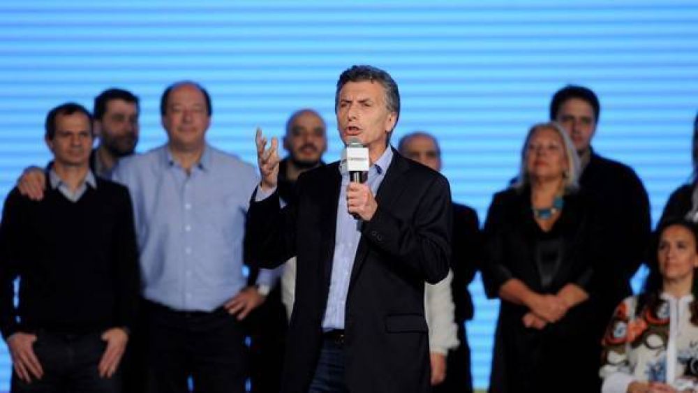 Macri, Carri� y Sanz: 