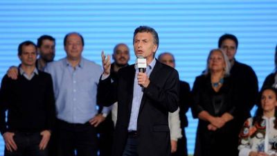 Macri, Carri� y Sanz: 