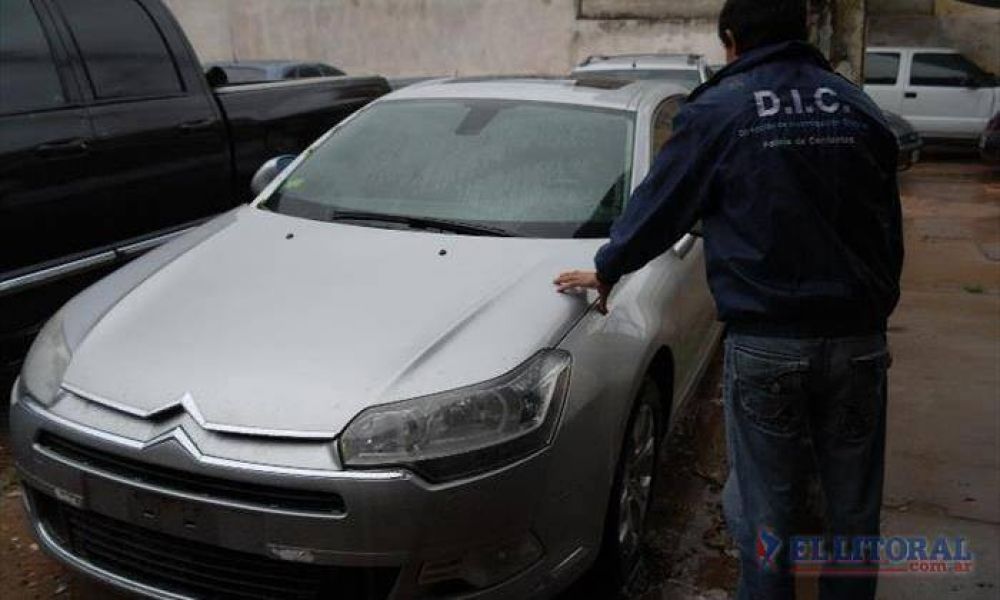 Hallaron en Corrientes dos autos de alta gama robados en Buenos Aires