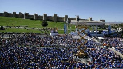 El Papa a los j�venes: �No se conformen con una vida mediocre�