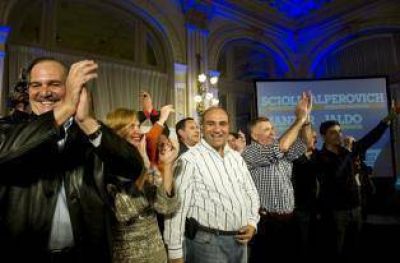 �La clave para ser gobernador es aprender a tragarse sapos�