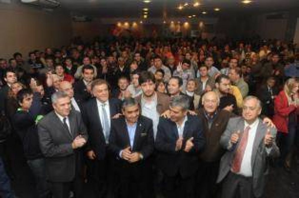 �Que el gobernador no festeje tanto�