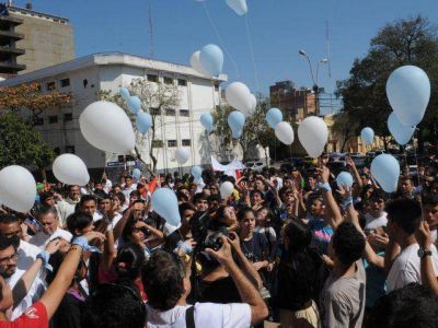 Obispo exhorta a los j�venes a no arruinarse copiando en ex�menes