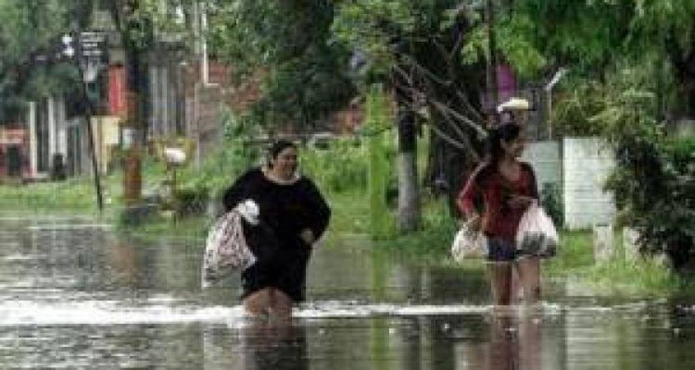 Juventud Radical recolecta elementos para los damnificados por el temporal