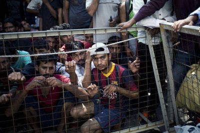 Desbloquea la UE un plan de ayuda por la crisis migratoria