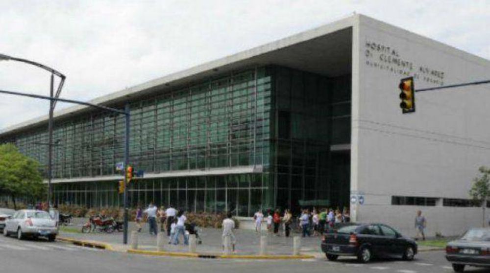 Jugaba al f�tbol con amigos y le dispararon: est� en terapia intensiva