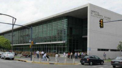 Jugaba al f�tbol con amigos y le dispararon: est� en terapia intensiva