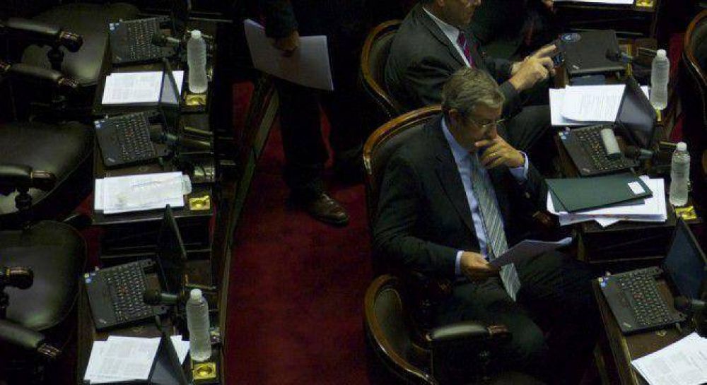 Cobos le propuso a Macri que haga un acuerdo de gobierno con Massa y Stolbizer