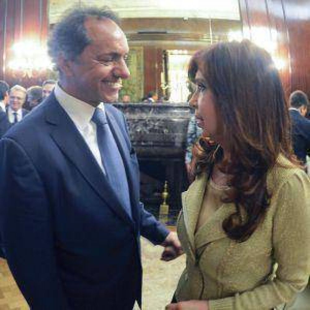 Cristina busca evitar sorpresas econ�micas y ayudar a Scioli a ganar en primera vuelta