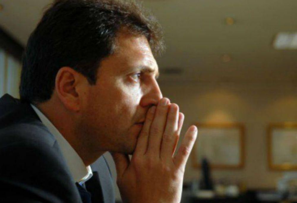 Massa carg� contra Scioli por su 