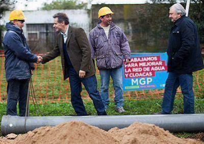 Pulti recorri� obras de agua potable que beneficiar� a la zona Sur de la ciudad