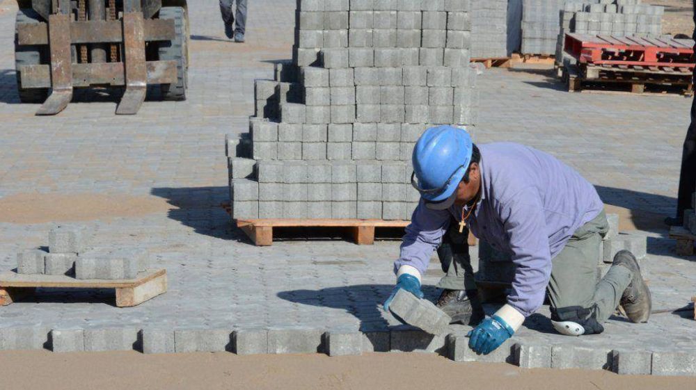 Pavimento: la Municipalidad confirm� que pone en marcha un sistema al 50% de costo