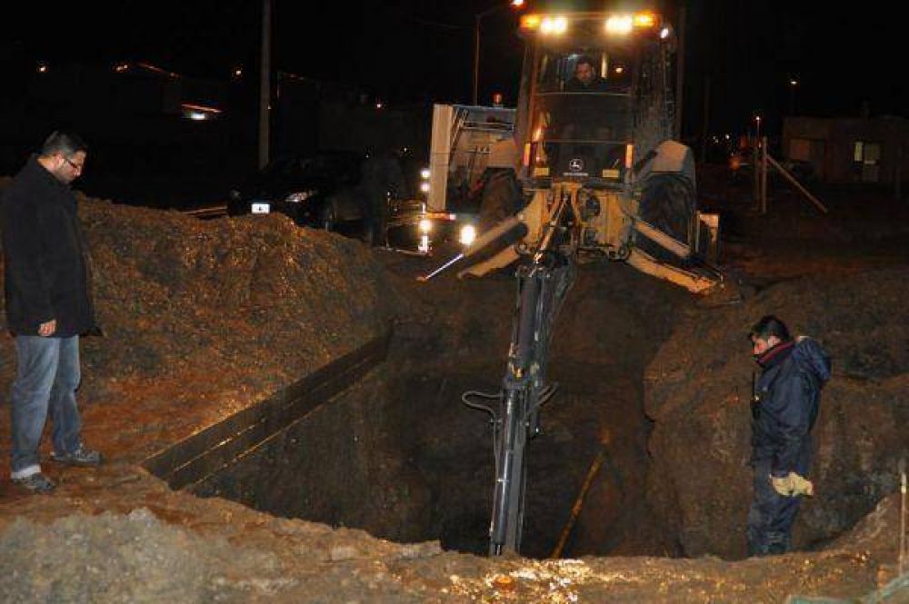 Se realizaron trabajos de reparaci�n de la red de agua en Chacra XIII