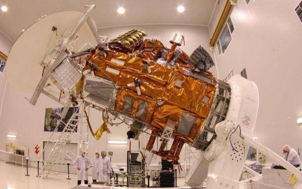 Comenzó el embalaje del satélite argentino Arsat-2