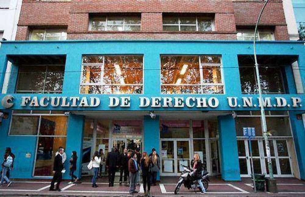 Realizan una campa�a de donaciones para colaborar con los damnificados por las inundaciones 