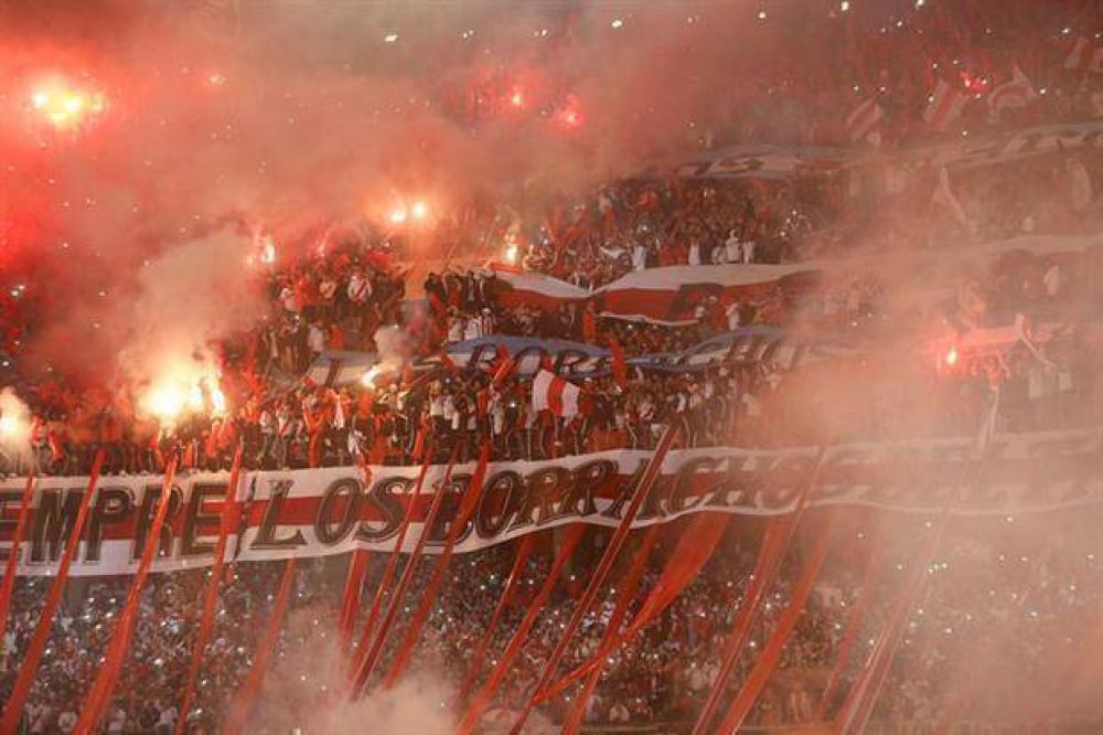 Un audio pone al descubierto a la barra de River y sus c�mplices