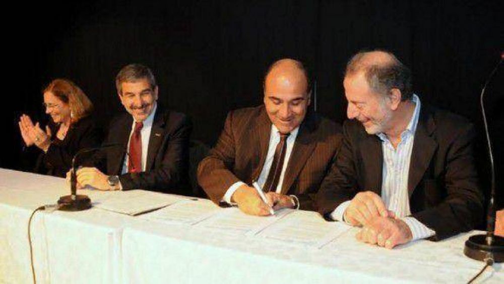 �Tucum�n ser� el motor del desarrollo productivo del NOA�, asegur� Manzur