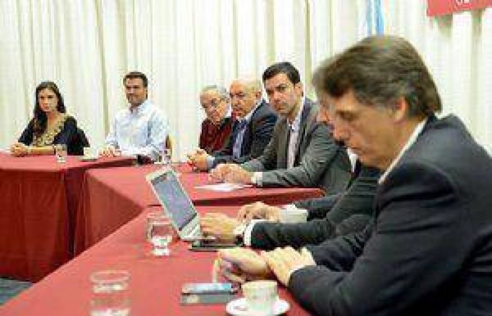 Llaman a licitaci�n para la b�squeda de petr�leo y gas en Salta