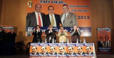 La f�rmula del FpV brind� su apoyo al candidato a intendente de Taf� Viejo