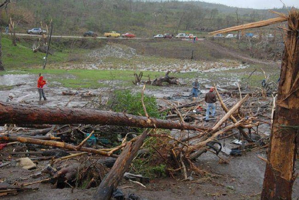 Alertan sobre posibles tornados en Misiones