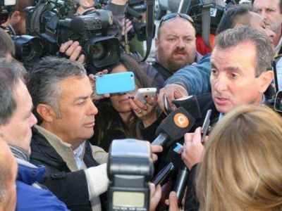 Regresa la tensi�n con Cornejo por las deudas y la nueva moratoria tributaria