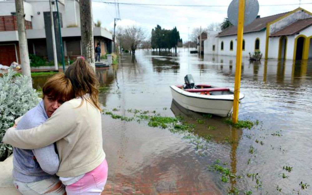 El Gobierno Municipal convoca a instituciones locales para ofrecer ayuda por las inundaciones