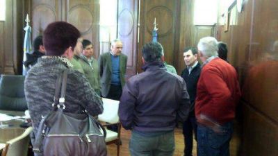 Bertellys recorri� Cachar�, se reuni� con Gelen� y lo recibir� el Ministro Arl�a