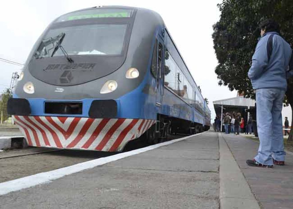 Un tren unir� General Pico con Santa Rosa con salida el s�bado y regreso el domingo