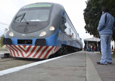 Un tren unir� General Pico con Santa Rosa con salida el s�bado y regreso el domingo