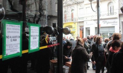 Trabajadores de Pami se movilizaron por los reajustes en las prestaciones sociales