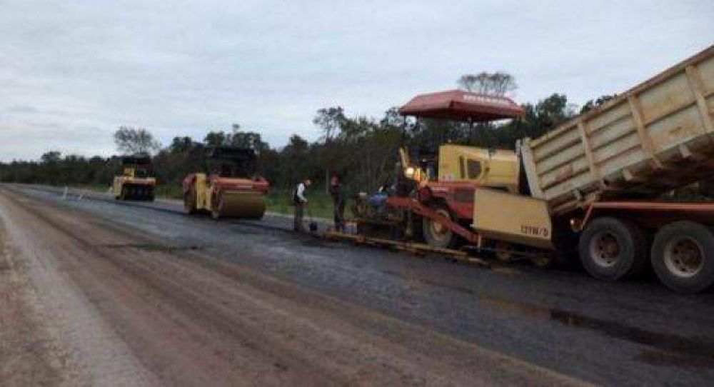 Comenzaron los trabajos de pavimentaci�n del tramo final de 56 kil�metros de la ruta 20