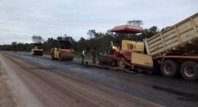 Comenzaron los trabajos de pavimentaci�n del tramo final de 56 kil�metros de la ruta 20