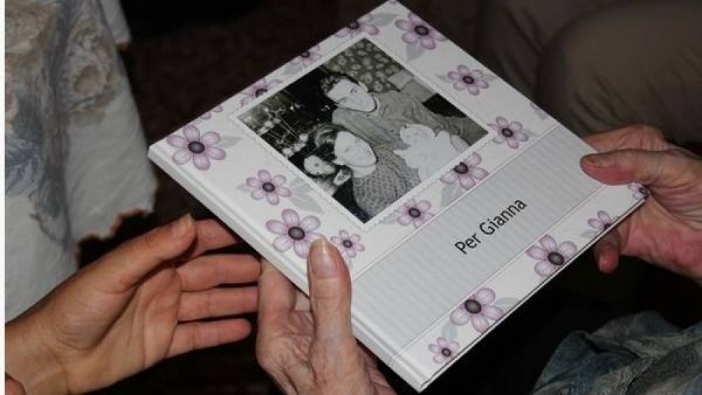 Madre e hija, separadas por los nazis, se reencuentran 71 a�os despu�s