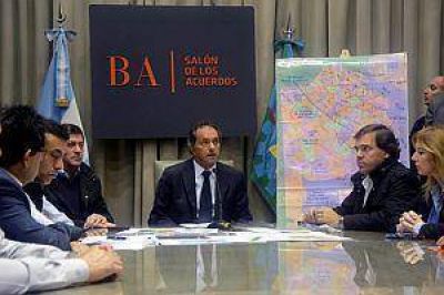 Scioli anunci� m�s medidas para damnificados por las inundaciones
