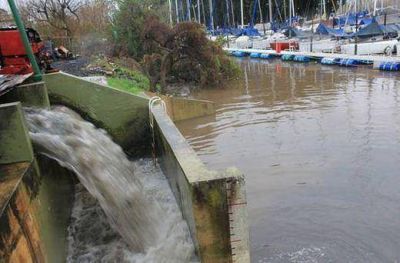 La defensa costera de San Isidro impidi� que se inunde la zona del bajo