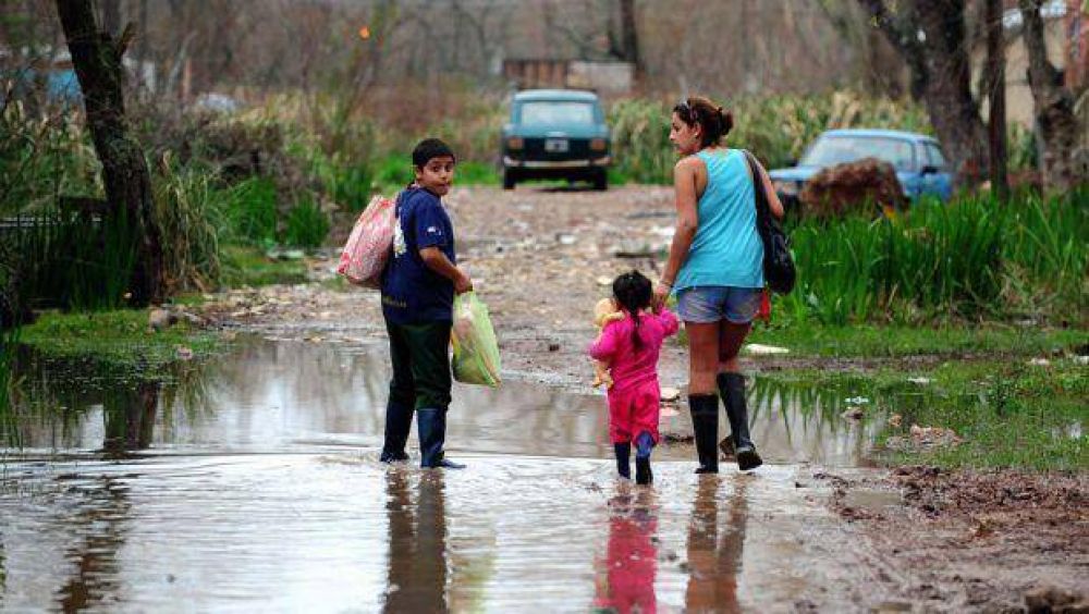 A pesar de las inundaciones, Buenos Aires es la que menos porcentaje gasta en obra p�blica