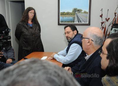 'Si hubiese habido elecciones, si hubiese estado el intendente electo le digo hacete cargo y a ver qu� hacen despu�s�