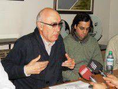 Carlos Gorosito: �No tiene sentido que me sigan destrozando a m� y a mi gente que se est� poniendo todo de s�
