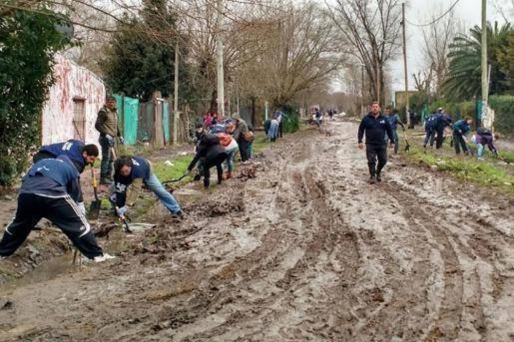Unos 1500 voluntarios participan de las jornadas �La Patria es el Otro