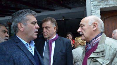 �Manzur deber�a darse un tiempo para explicar a los tucumanos como se hizo millonario�