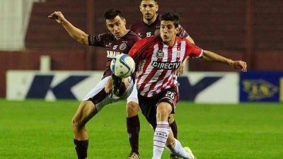 Lan�s y Estudiantes aburrieron en el Sur
