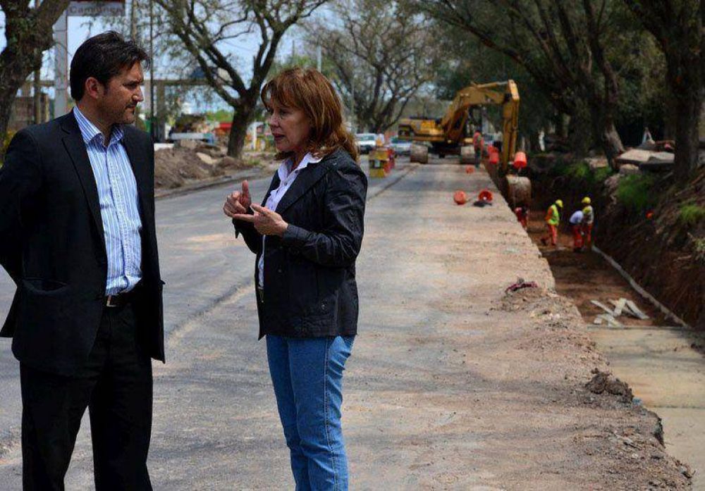 Obras para prevenir el impacto de las lluvias en Paran�