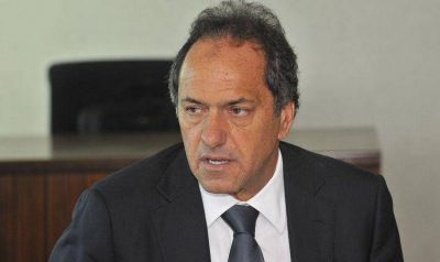 Para Scioli, un pacto Macri-Massa ser�a �una debilidad para ellos�