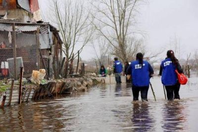 Miles de j�venes en las jornadas solidarias La Patria es el Otro