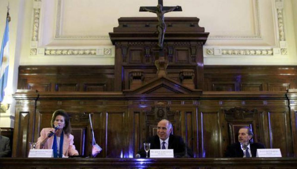 La Corte Suprema, en medio de la pulseada entre De la Sota y los K