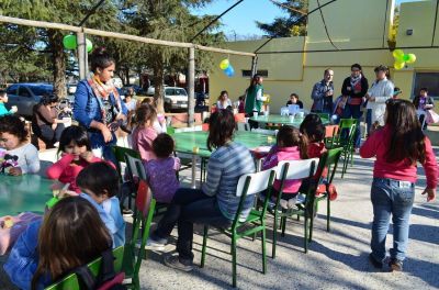 Festejos en diversos barrios de la ciudad