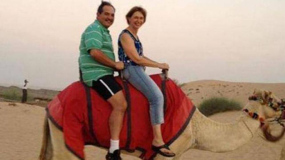 Tendr� que dar explicaciones por la foto del camello que sali� del celular de Beatriz Rojk�s