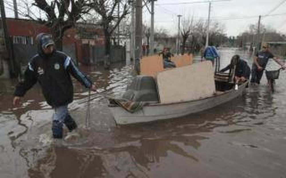 Asambleas Barriales de Inundados de La Plata denunciaron 